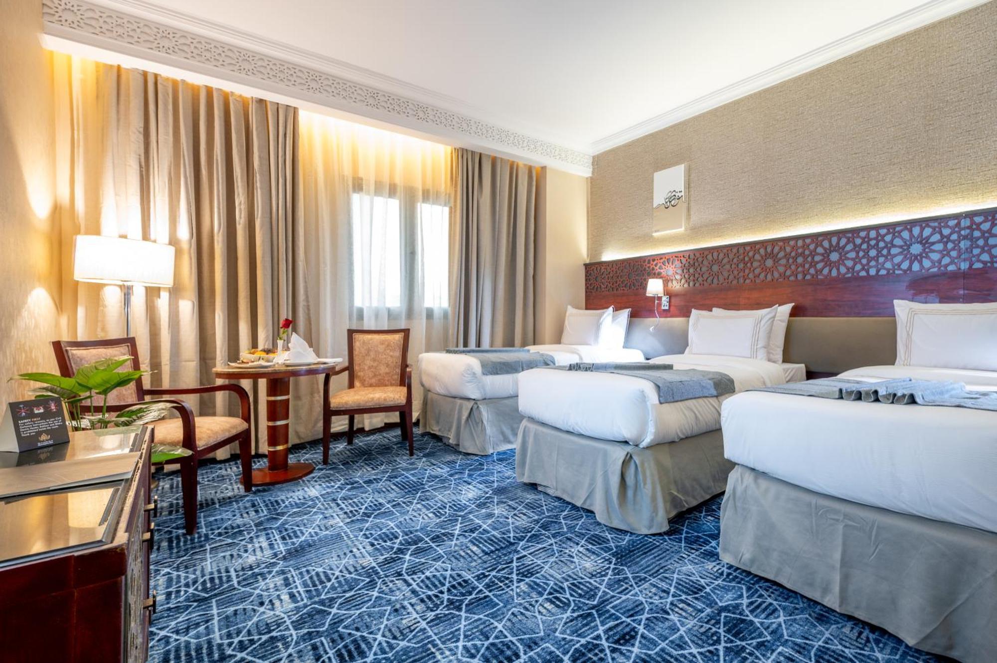Shaza Regency Plaza Al Madinah Hotel Medina Buitenkant foto Deluxe Room